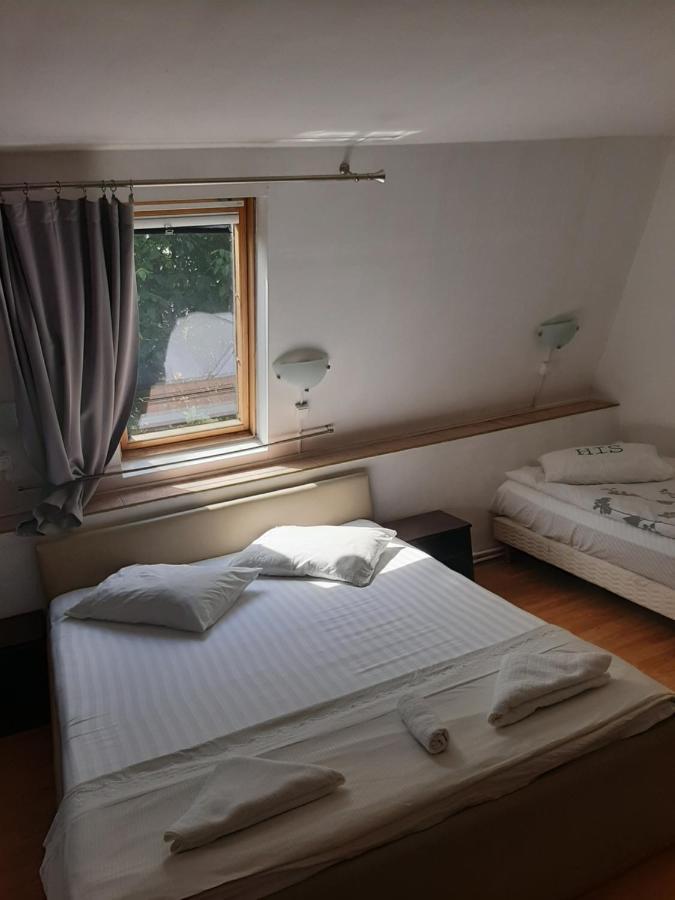 Piccola Italia Casa Racovita Cluj-Napoca Ngoại thất bức ảnh