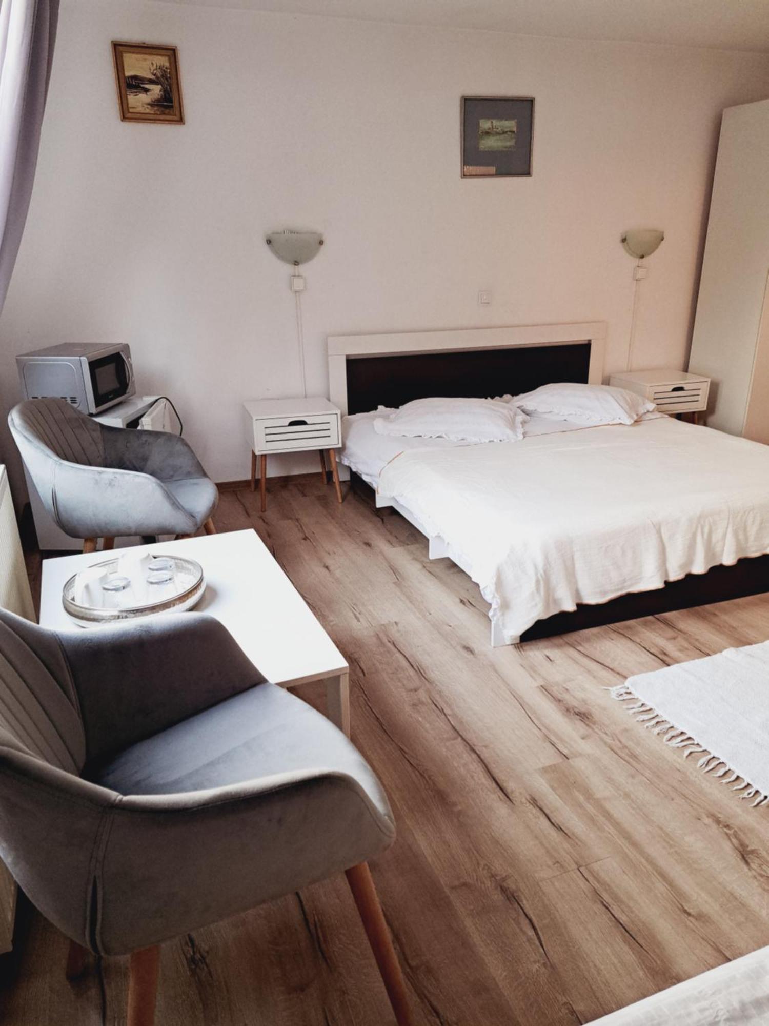 Piccola Italia Casa Racovita Cluj-Napoca Ngoại thất bức ảnh